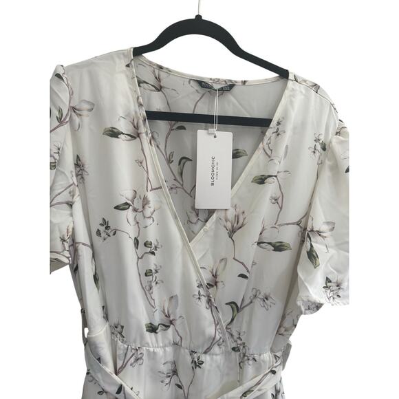 NWT Bloomchic Womens 14-16 Ivory Floral Faux Wrap Midi Dress Tie Belt Flutter - Picture 5 of 13